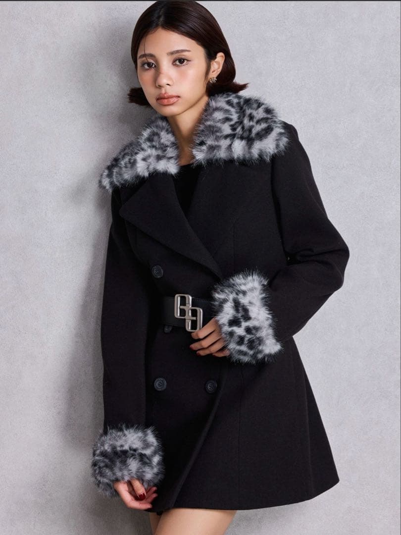 GYDA ベルト付きタイトファーコート