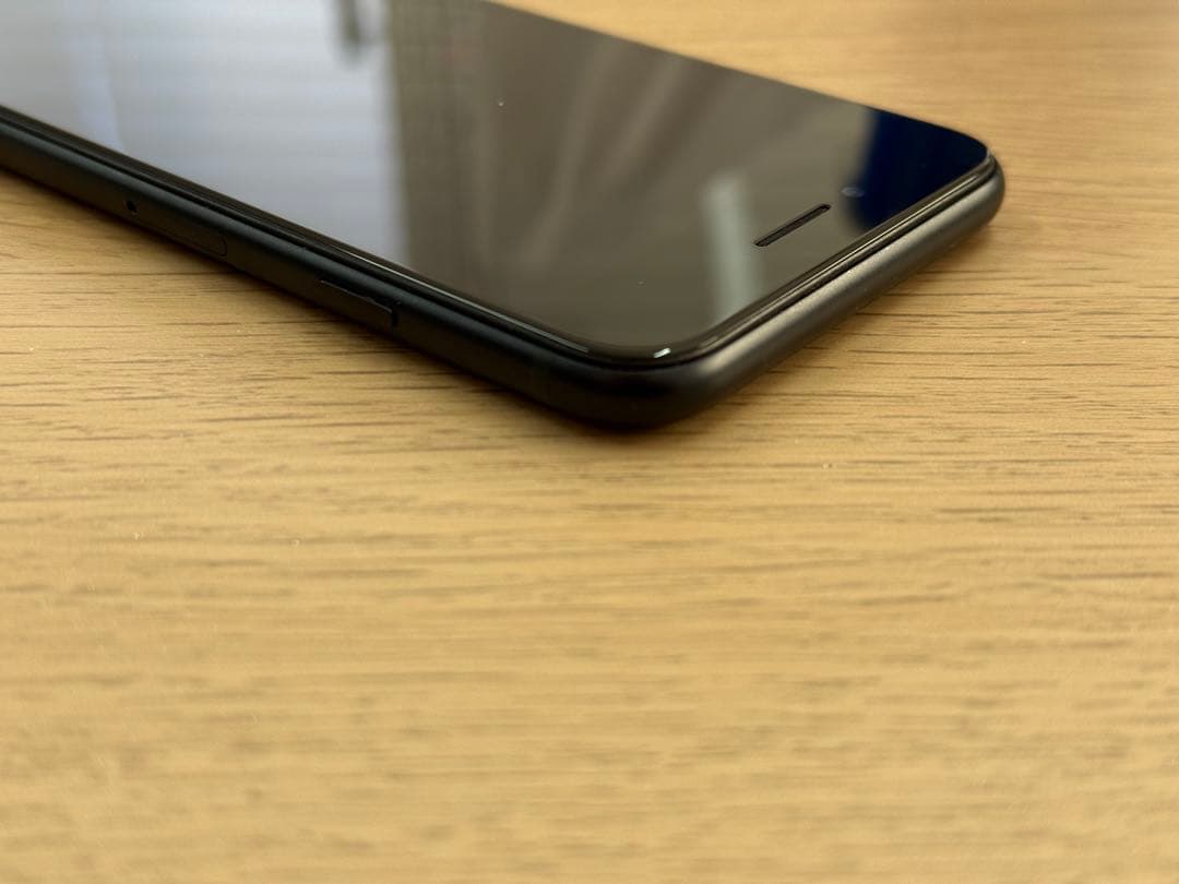 Apple iPhone SE (第3世代)64GB ミッドナイト