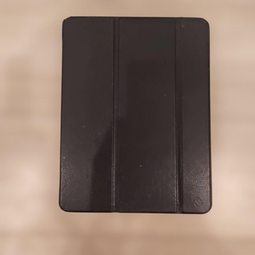 Apple iPad シルバー 本体 + キーボード・マウス・カバー