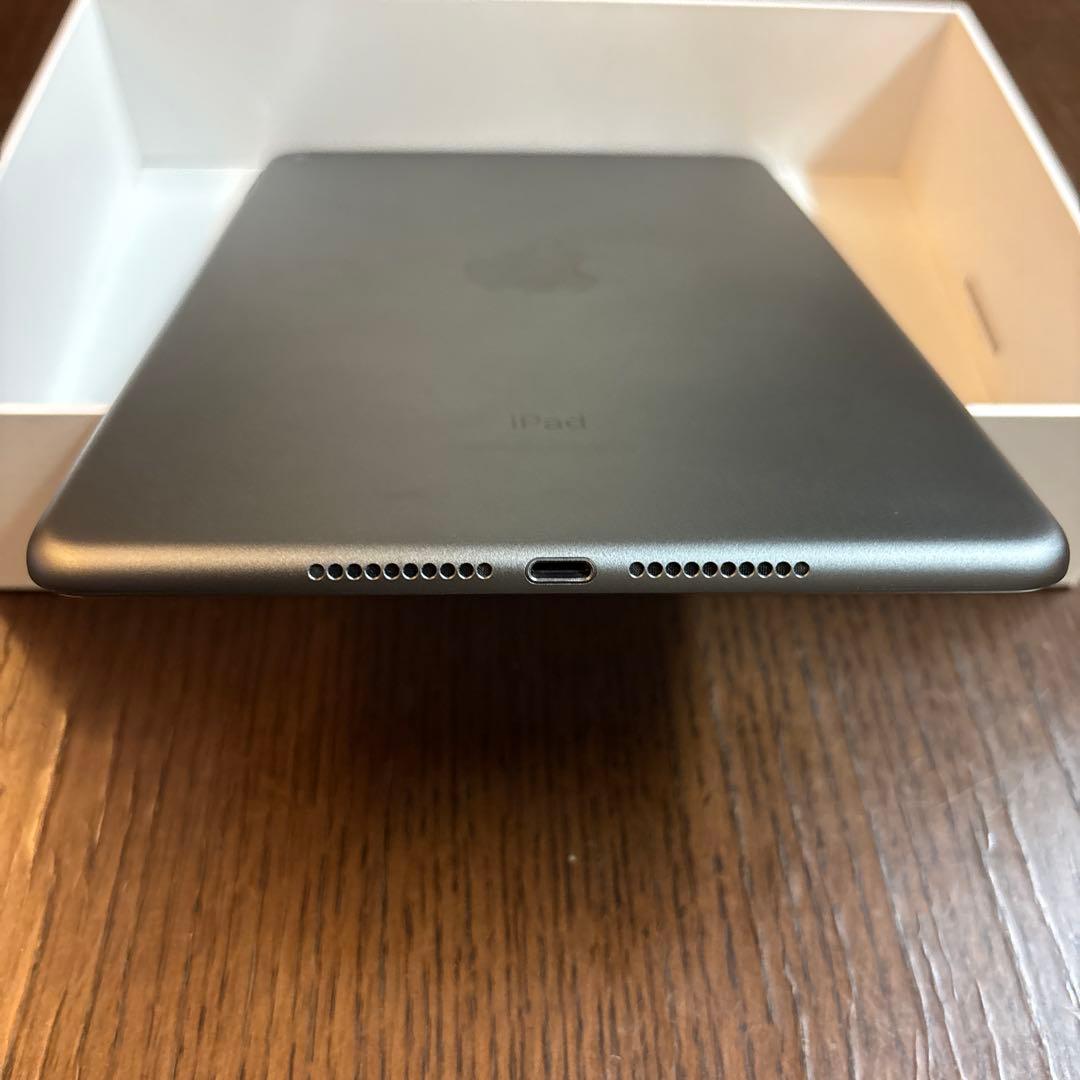 美品 中古 iPad mini 第5世代 Wi-Fi 64GB スペースグレイ