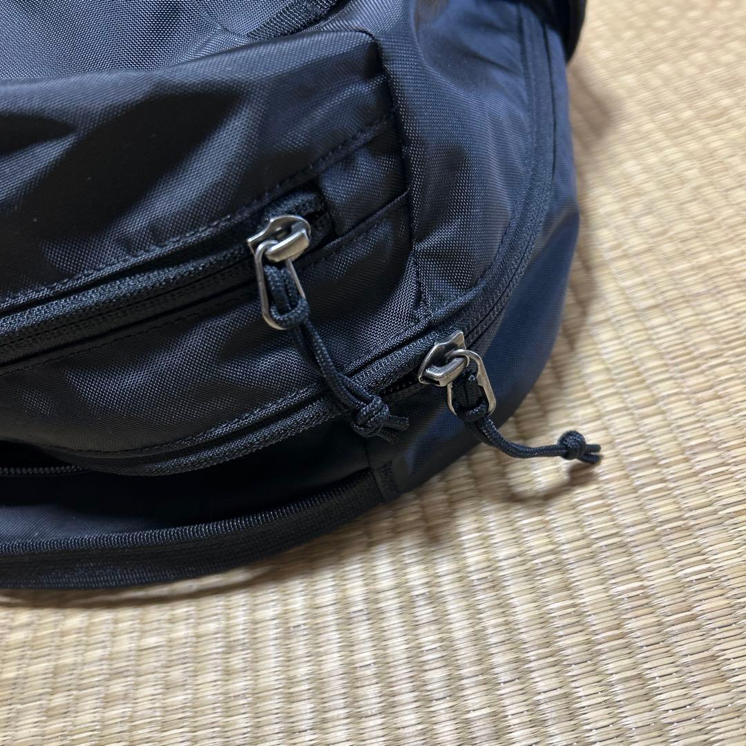 48230 アトム デイパック 24L パタゴニア ブラック