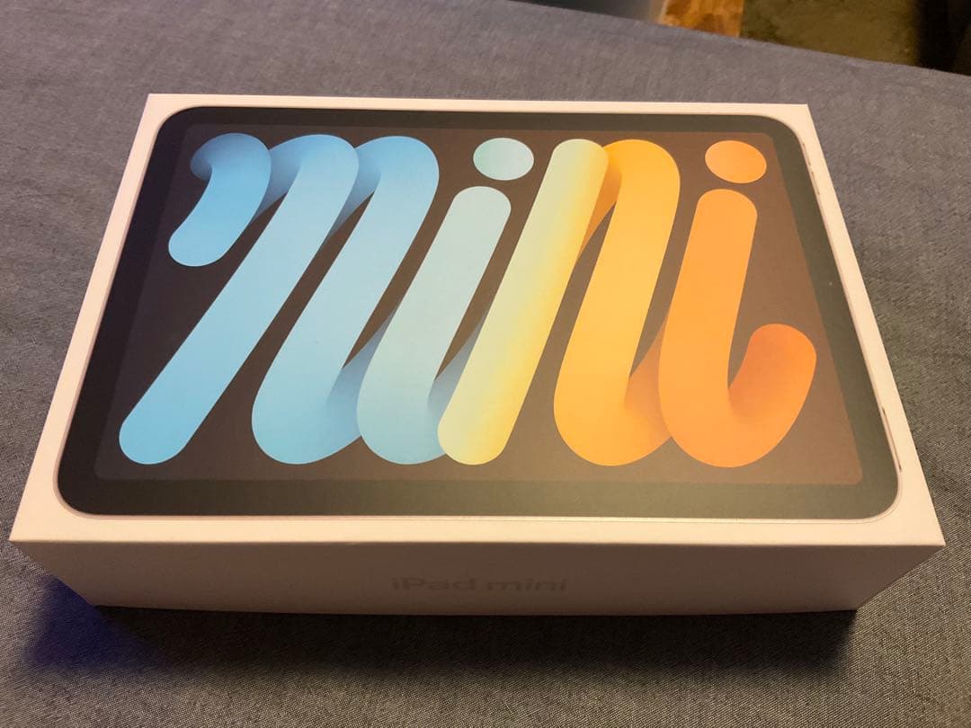 Apple iPad mini スターライト　64GB 第6世代 本体