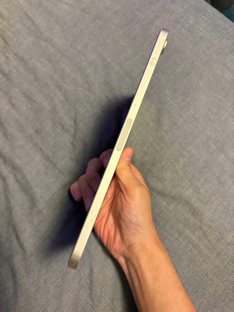 Apple iPad mini スターライト　64GB 第6世代 本体