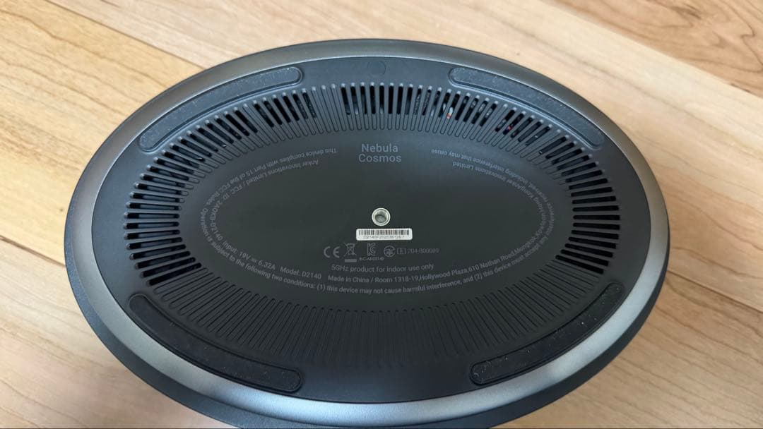 Anker NEBULA cosmos プロジェクター 本体