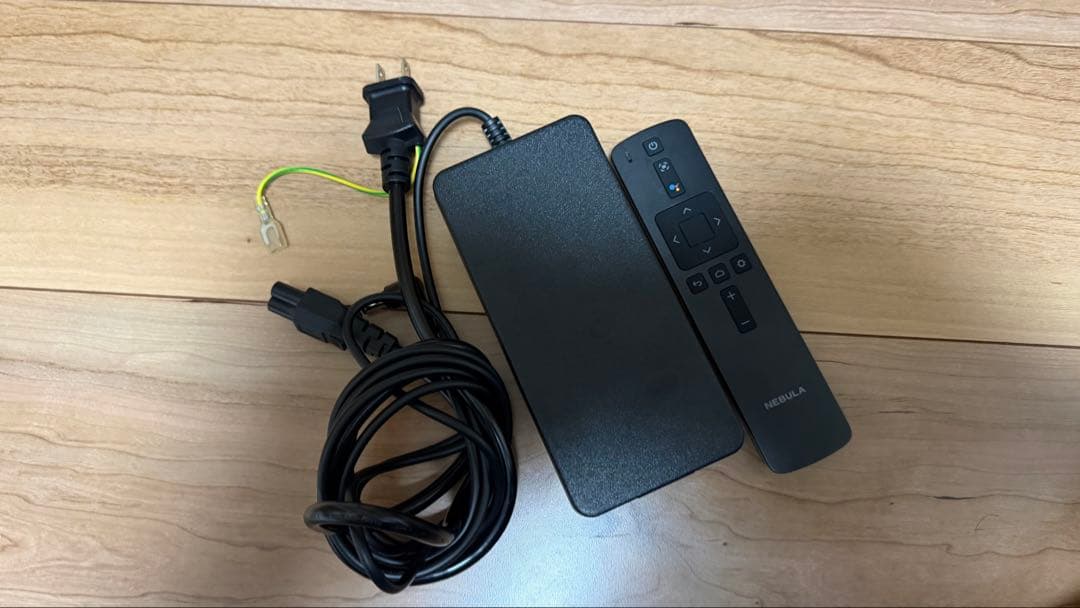 Anker NEBULA cosmos プロジェクター 本体