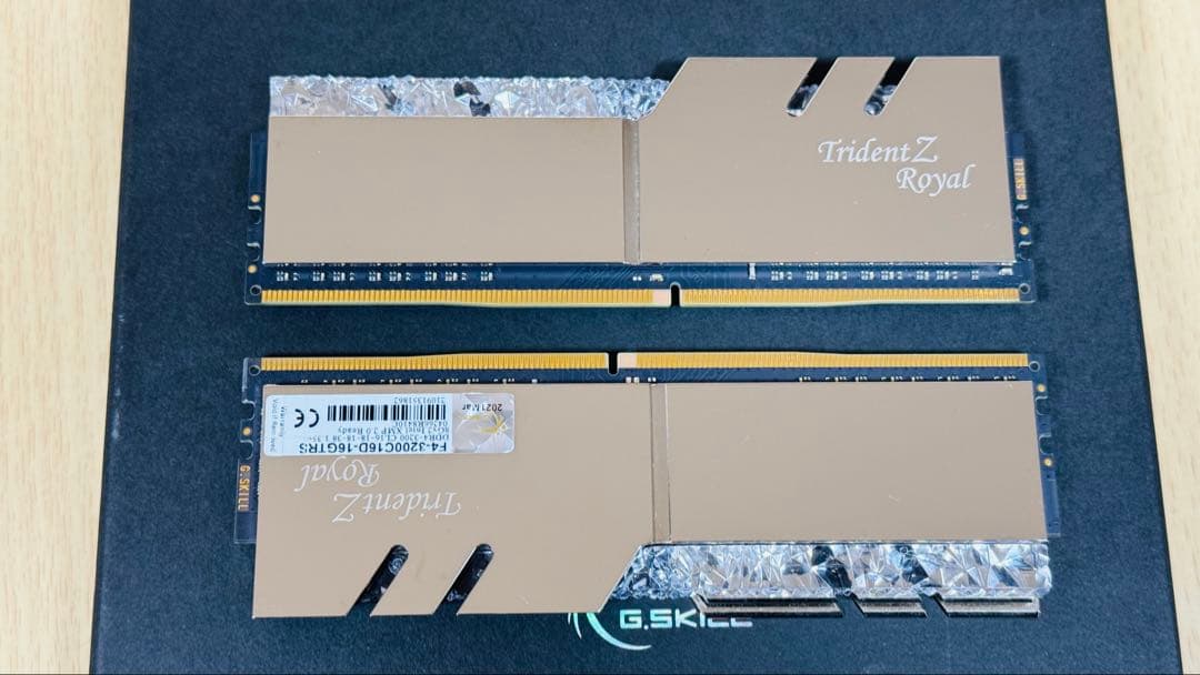 G.Skill Trident Z シルバー16GB DDR4 メモリ