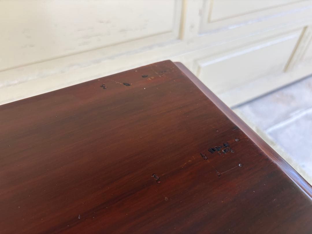 アンティーク調 木彫りコンソールキャビネット サイドボード 飾り棚