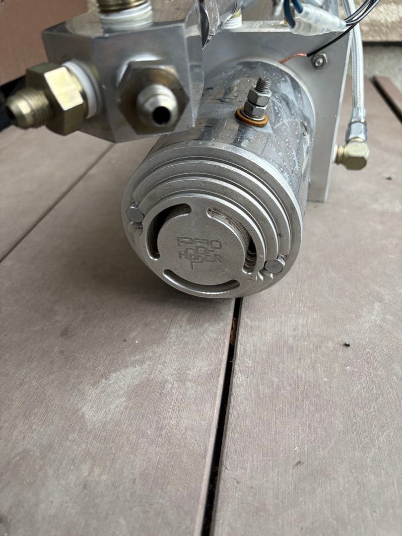 ハイドロ　ポンプ　ローライダー　キャデラック　インパラ　タウンカー　マルゾッキ