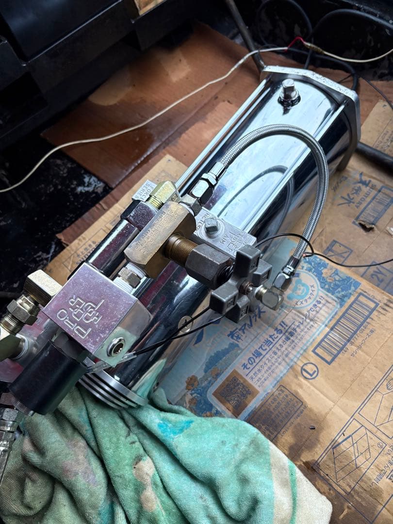 ハイドロ　ポンプ　ローライダー　キャデラック　インパラ　タウンカー　マルゾッキ