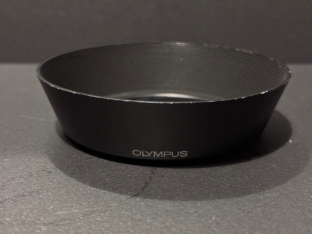 オリンパス MC AUTO-W zuiko 35mm f/2 フード付き