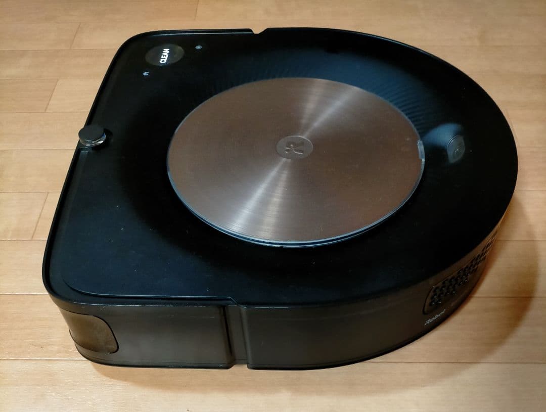 ルンバiRobotルンバs9+使用時間180時間未満、動作良好