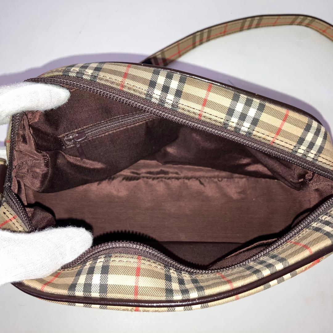 ASJ502バーバリーショルダーバッグ