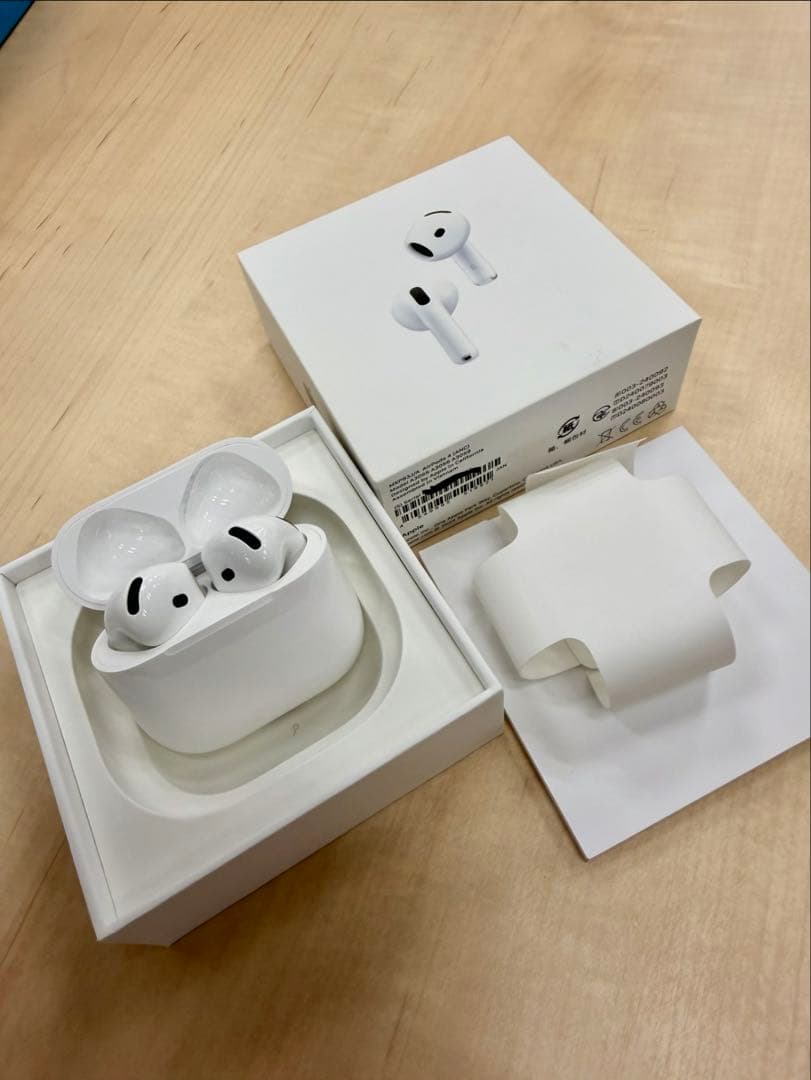 AirPods 4（アクティブノイズキャンセリング有）MXP93J/A