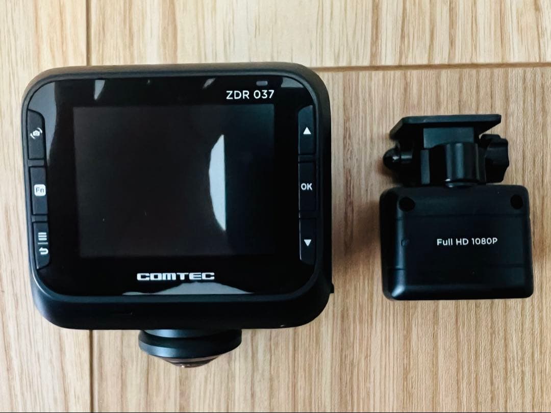 コムテック　ZDR037 360°+リアカメラ　ドライブレコーダー