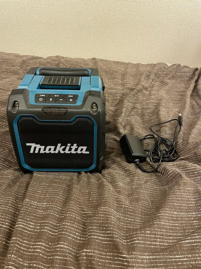 マキタMR200 Bluetoothワイヤレススピーカー と