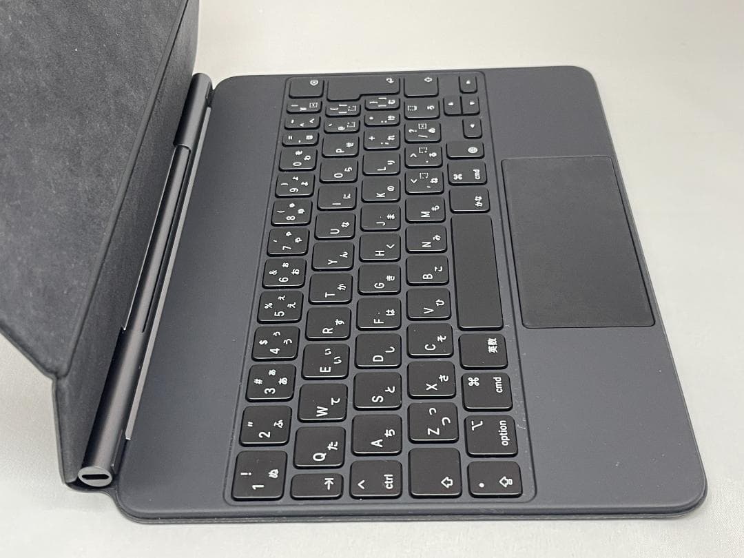 iPad Pro 11インチ用純正キーボード（Magic Keyboard）