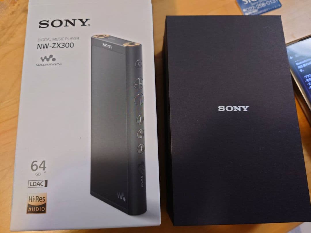 【美品】SONY ウォークマン NW-ZX300 64GB 外箱充電ケーブル有り