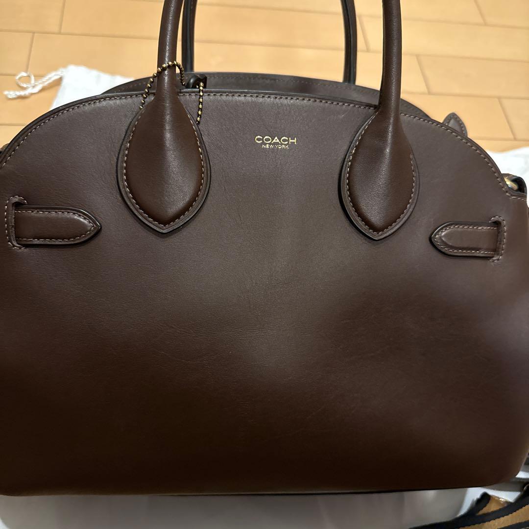 COACH エンパイアキャリーオール　35　メイプル