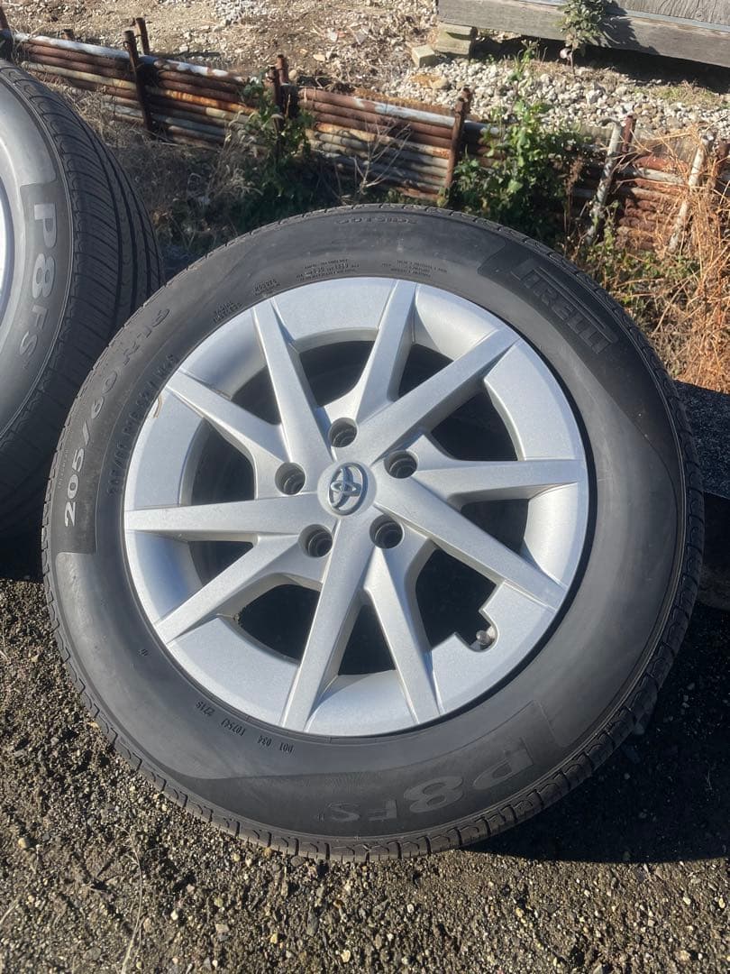 205/60R16 4本セット プリウスa純正