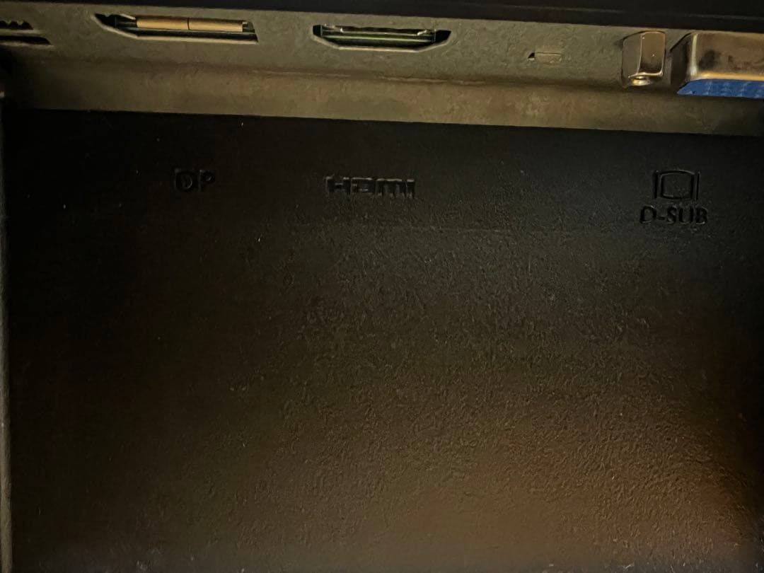 iiyama ディスプレイ 本体