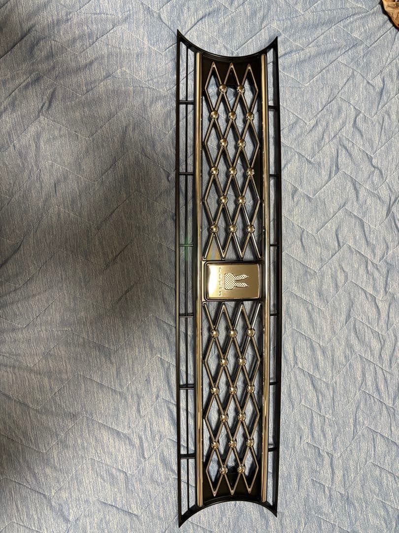 アルトラパン グリル 純正品