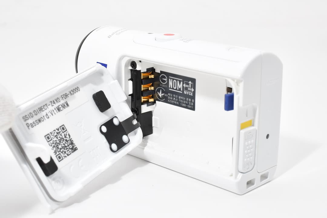 ■極上品■ ソニー FDR-X3000R ビデオカメラ #D034