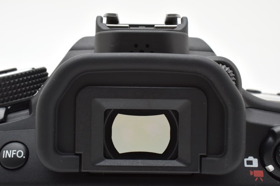 105ショット Canon EOS 80D Wi-Fi搭載 9495