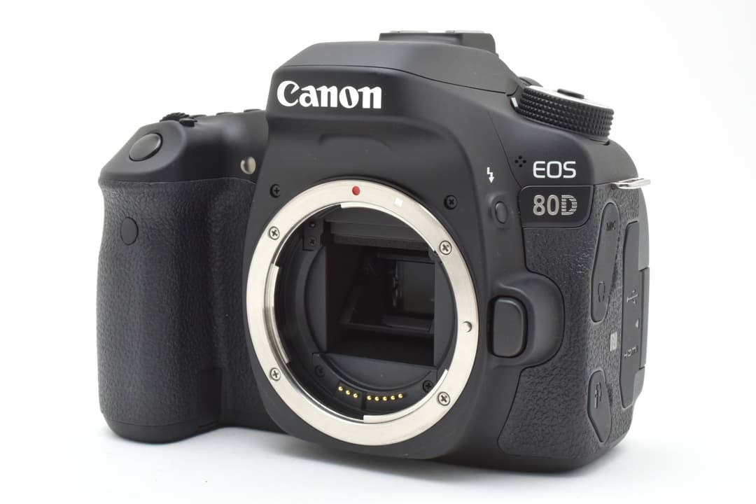 105ショット Canon EOS 80D Wi-Fi搭載 9495