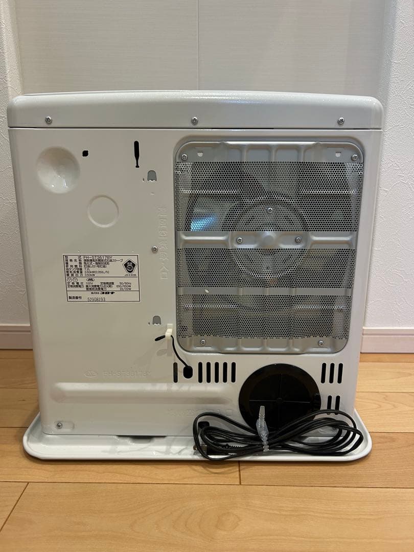 ほぼ新品　CORONA ファンヒーター FH-ST3617BY-W 2018年式