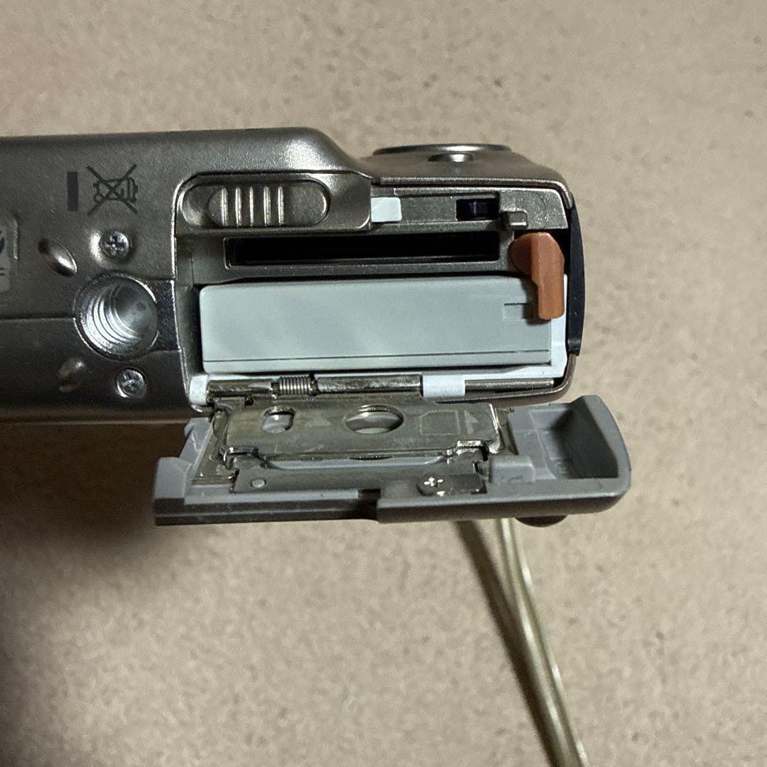 Canon IXY Digital 1000 コンパクトデジタルカメラ