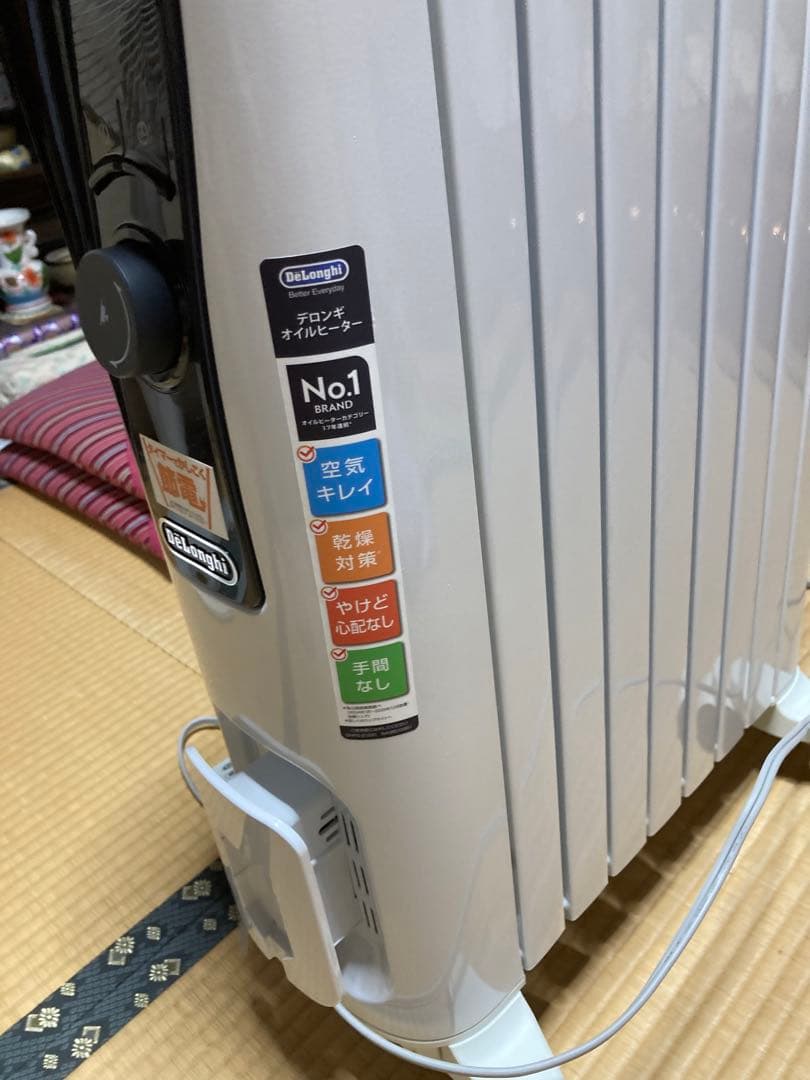 デロンギ　オイルヒーター　RHJ65L0712　8~10畳用