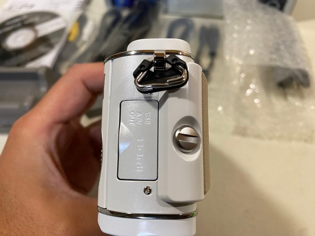 OLYMPUS PEN E-P3 ホワイト　美品