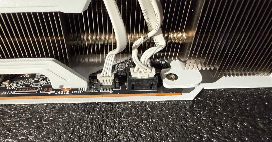 Radeon RX 7900 XTX Taichi White 24GB 美品