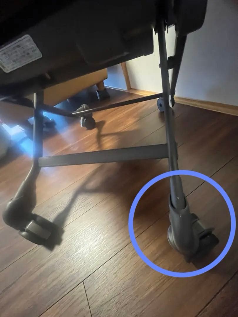 電動　コンビ ホワイトレーベル ネムリラ AUTO SWING BEDi