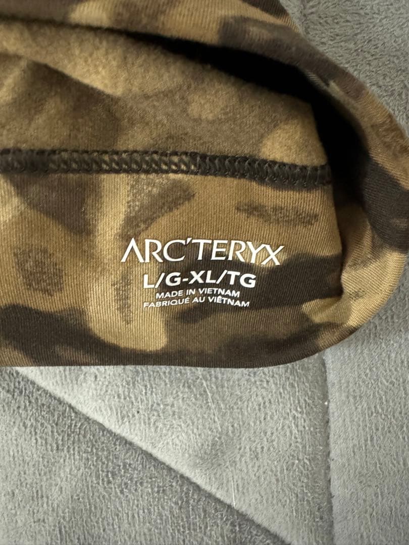 ARC'TERYX 迷彩ニット帽 Lサイズ