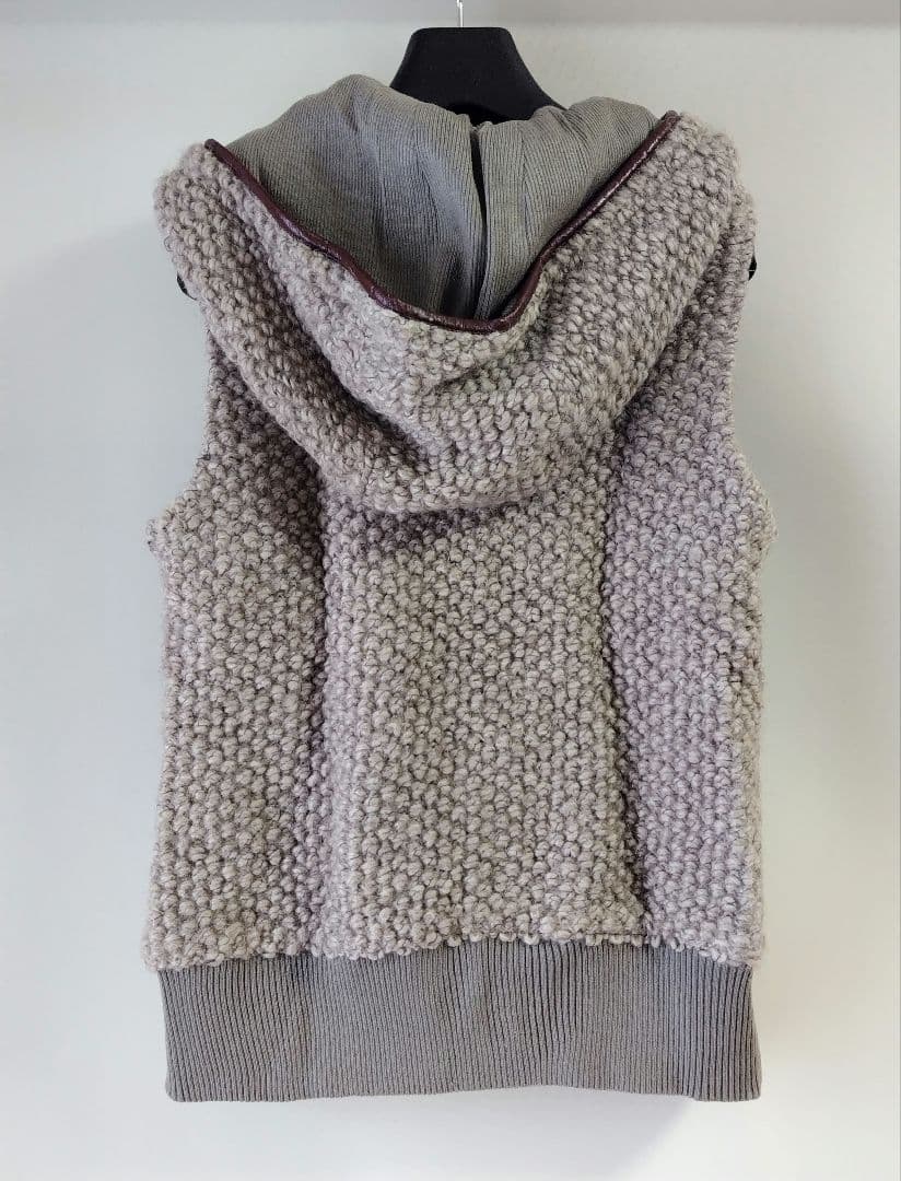 最終値★美品★BEATING HEART フードベスト