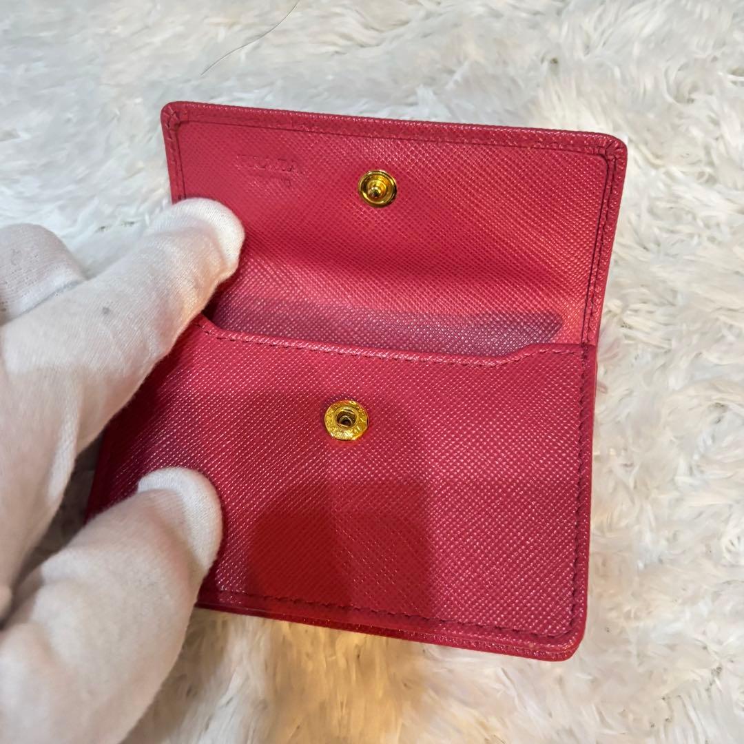 新品未使用 付属品付き PRADA プラダ 1M0881サフィアーノレザー