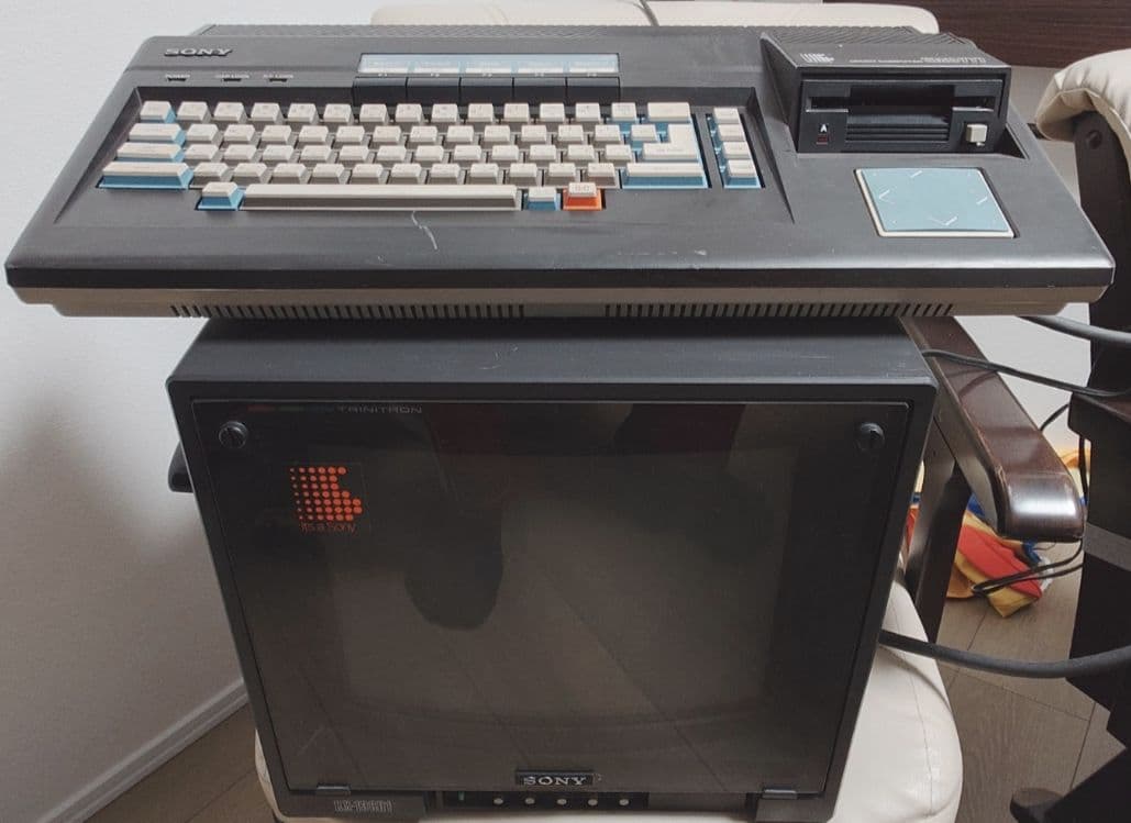 SONY SMC-777 マイクロコンピューター＆ SONY KX-13CD1