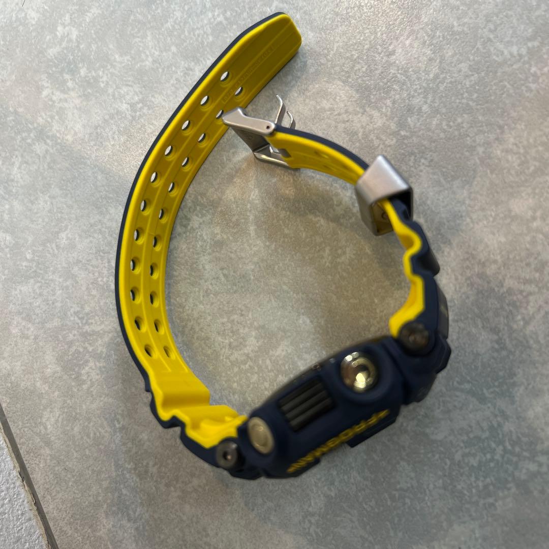 美品　ジーショック GWF-D1000NV-2JF フロッグマン ネイビー