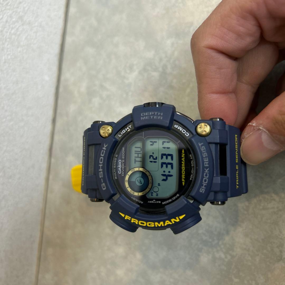 美品　ジーショック GWF-D1000NV-2JF フロッグマン ネイビー