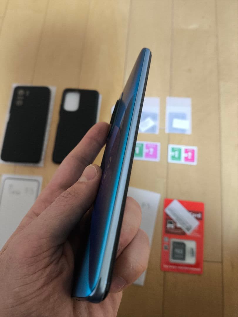 スマートフォン本体 Poco F3 5G Snapdragon 870 /1.25TB/ 16GB