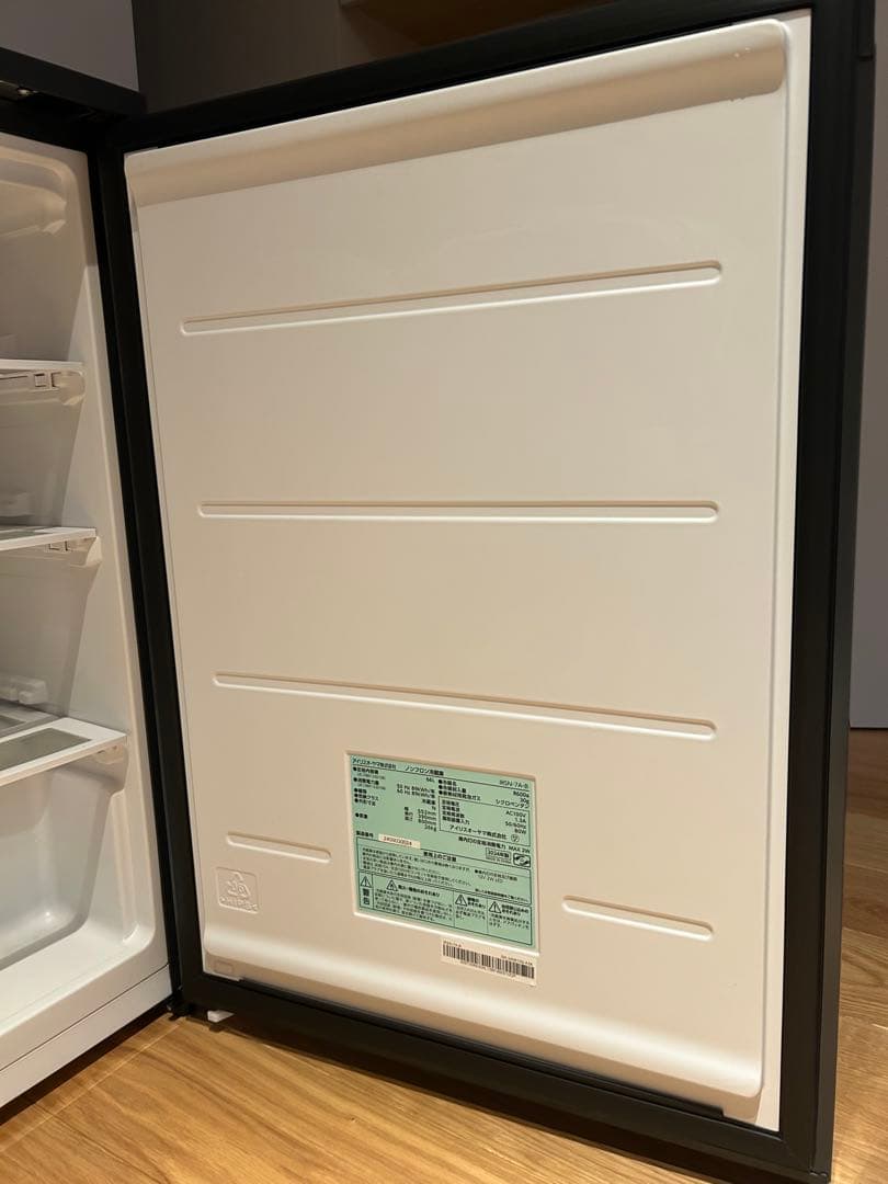 IRIS OHYAMA冷蔵庫 IRSN-7A-B ブラック 66L 2024年製