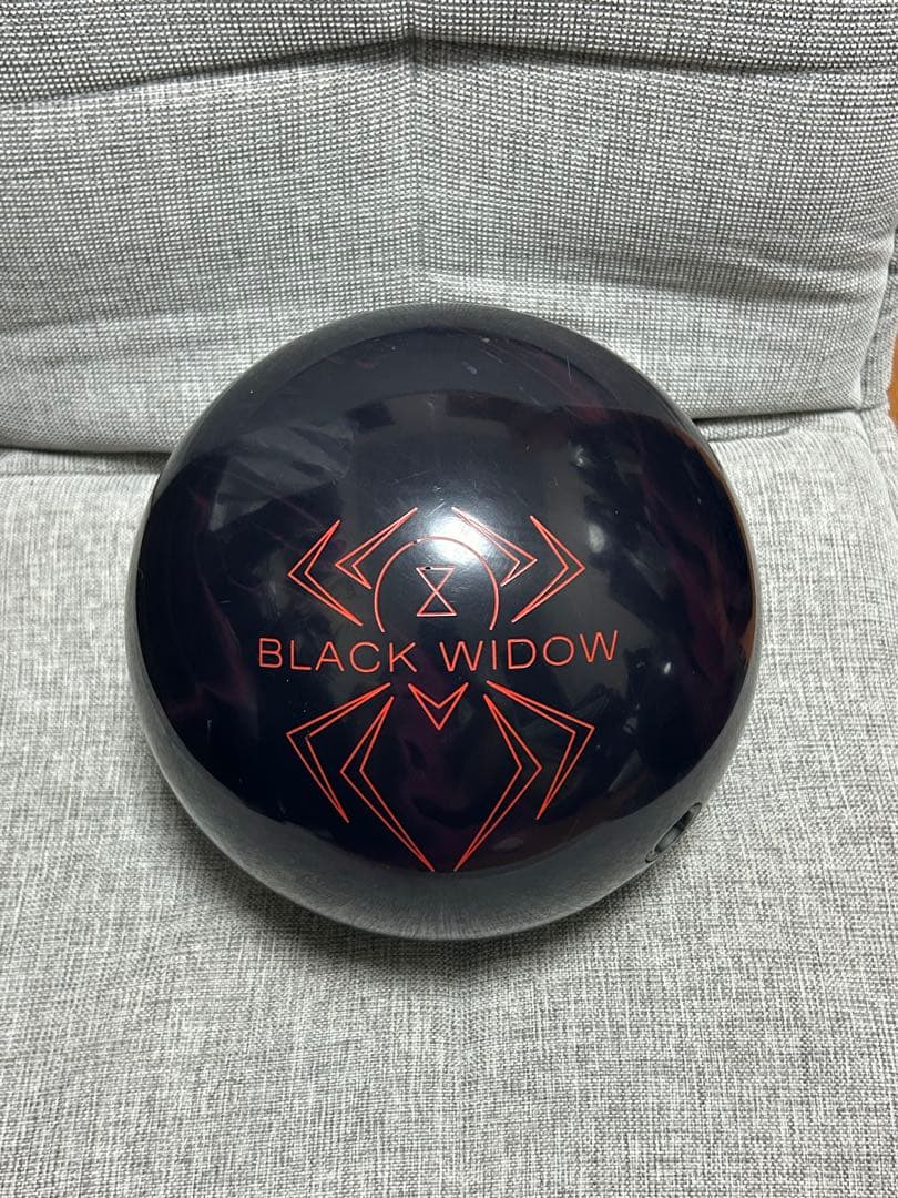 ボール BLACK WIDOW 2.0 15P