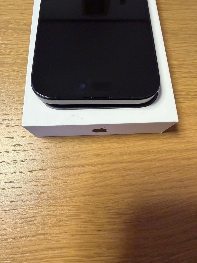 Apple iPhone 15ブラック 256GB