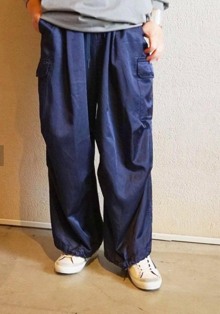 ジャーナルスタンダードラックス　サテンカーゴパンツ　ネイビー　紺色