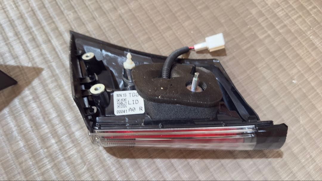 fk7 シビックハッチバック純正テールランプ