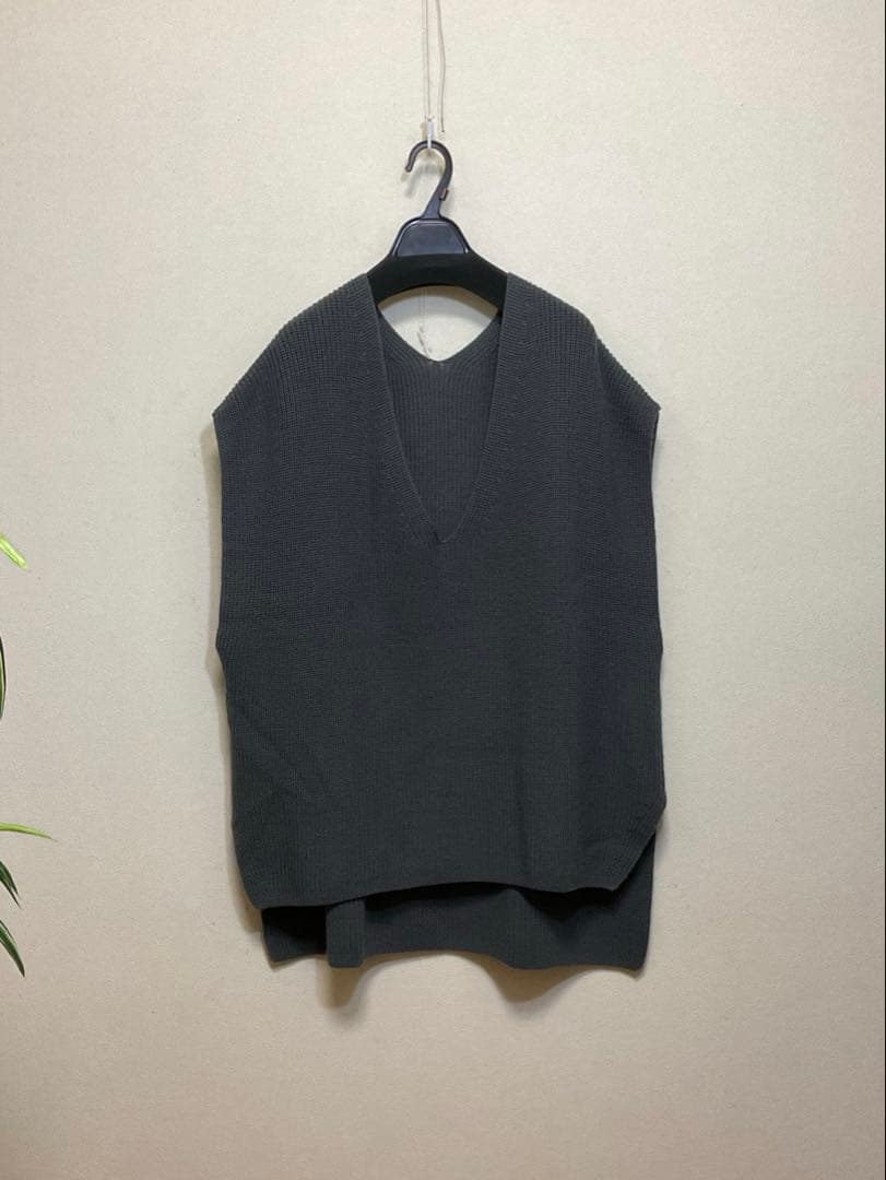 大きいサイズ 23区 ライトウールバルキーニットベスト(自由区ICBクミキョク)