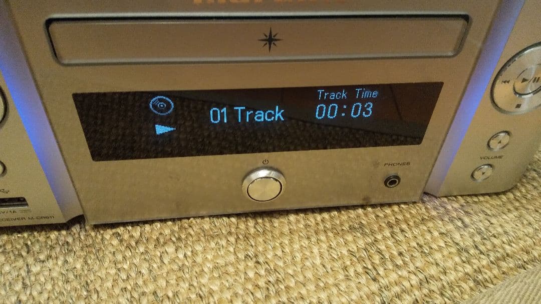 marantz CDレシーバー　M-CR611