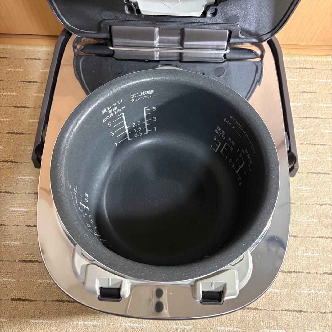 【美品】2023年製Panasonic SR-MPA10E2 炊飯器5.5合炊