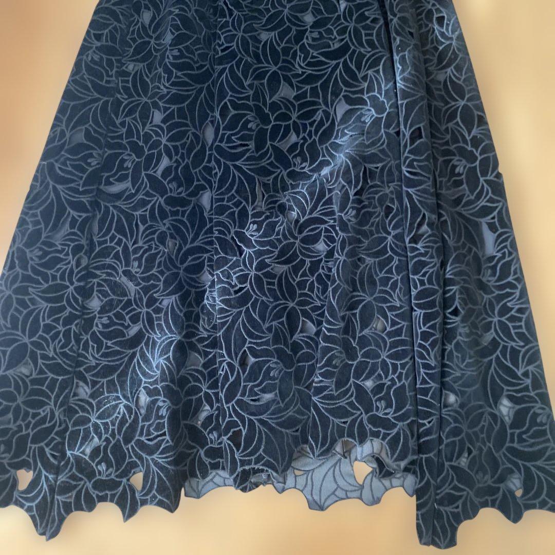 値下げeimy 刺繍パーティードレス ブラック　タグ付き未使用ベロアドレスワンピ